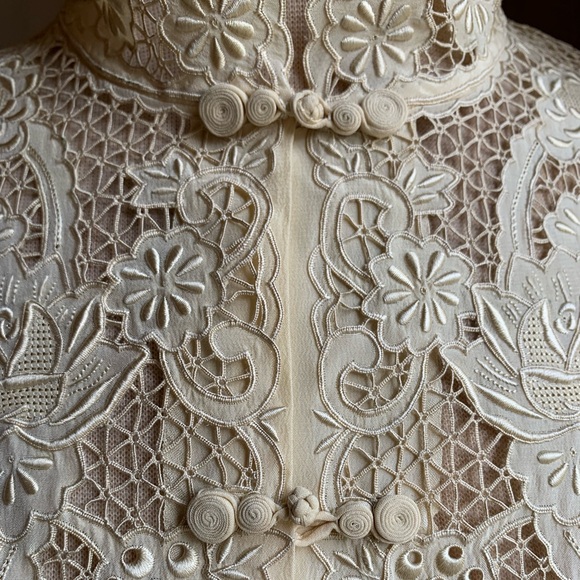 Vintage off White Open Work Hand Embroidered Asian Blouse - Picture 2 of 10